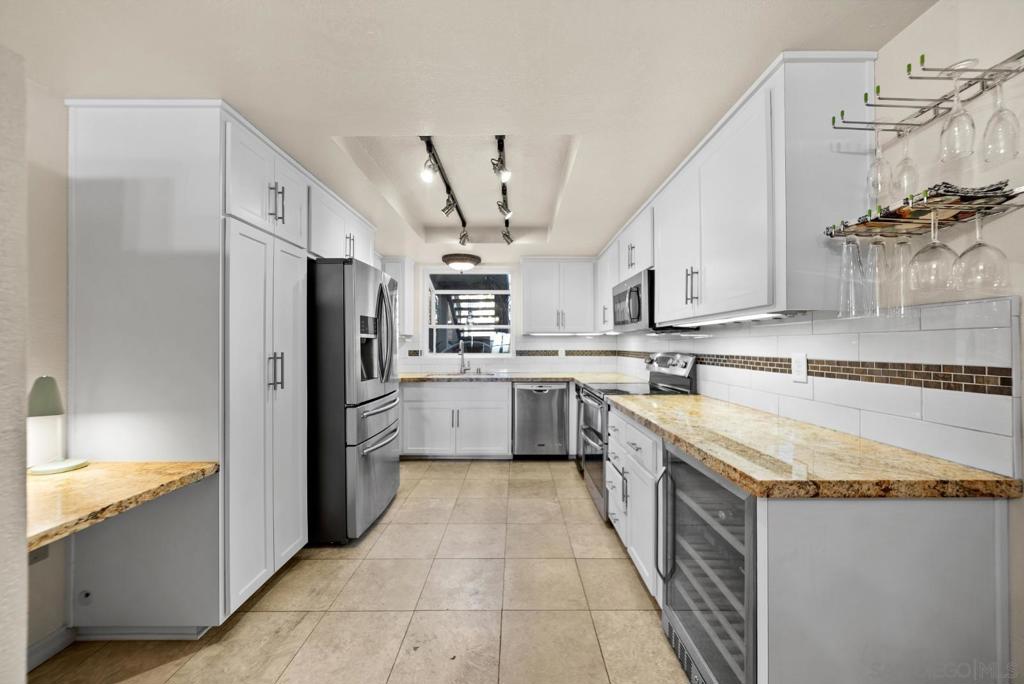 1806 Mckee St - photo 2