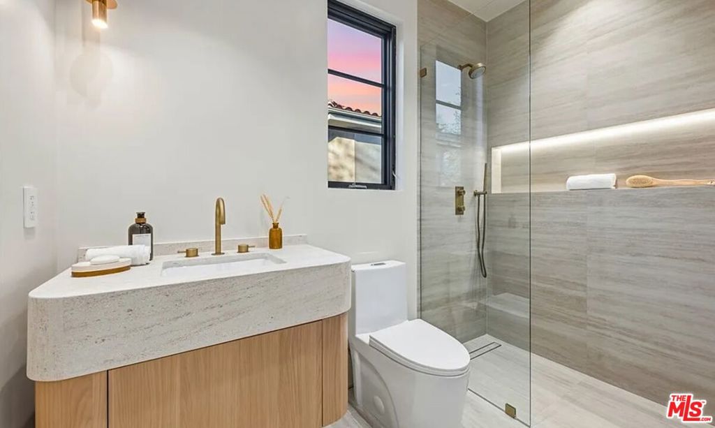 MLS #26863511 image #3