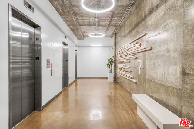 645 W 9th Street, Los Angeles CA: https://media.crmls.org/mediaz/f6e6c4d2-01bc-4fdd-88e0-b9c255af6e00.jpg