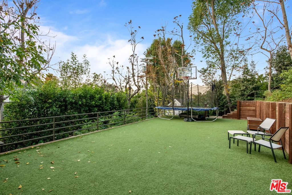13547 Contour DriveSherman Oaks img 6