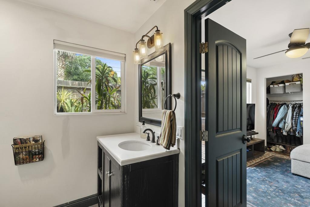 489 La Costa Ave. - photo 18