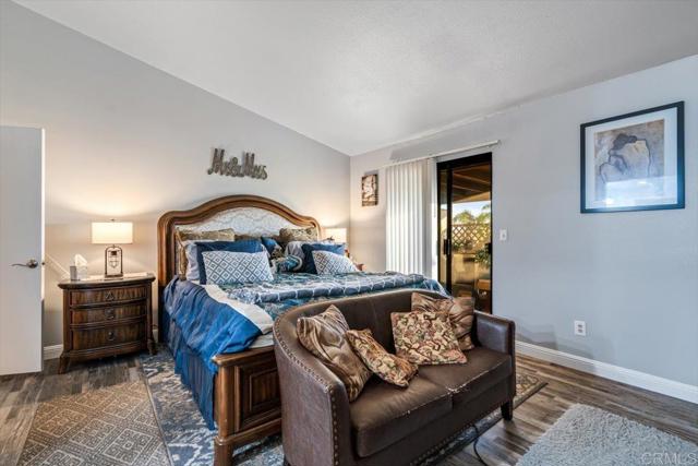 1315 Hermana Court, Vista CA: https://media.crmls.org/mediaz/f6ecdd03-bd1e-486f-91fb-34c923835795.jpg