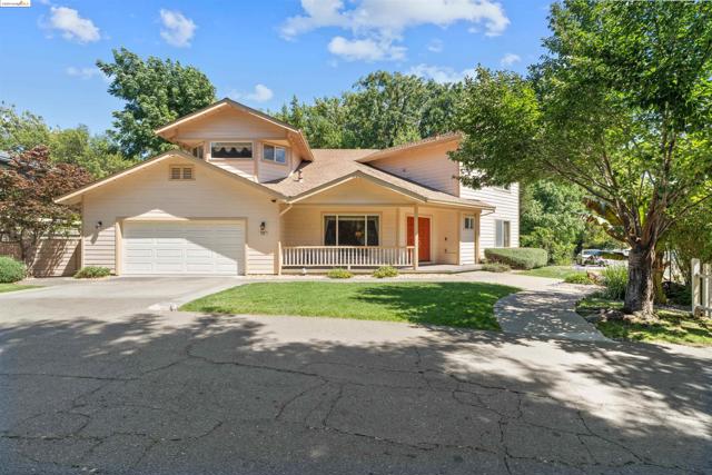 Details for 628 Stanley Ln, El Sobrante, CA 94803