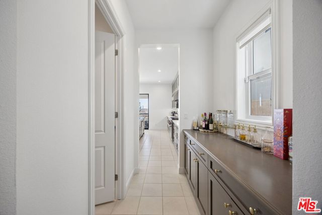 Image 16 of 35 For 11800 Tudor Court