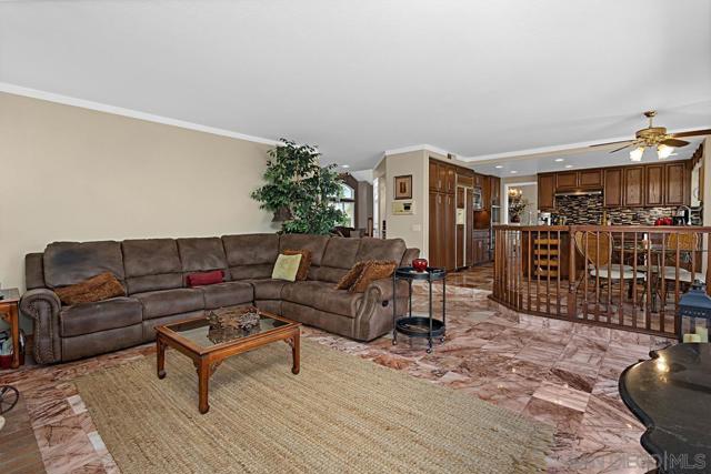 3708 Southridge, Oceanside CA: https://media.crmls.org/mediaz/f6ee4a19-4f84-43ce-bf34-c49408b3613a.jpg