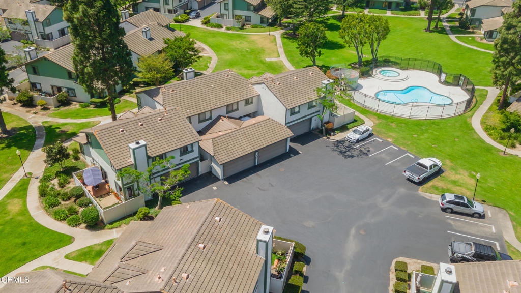 https://media.crmls.org/mediaz/f6ef4650-3f2d-4629-9d30-38922d993e76.jpg?preset=X-Large