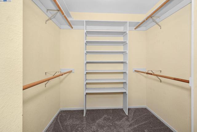 96 Trixie Dr, Livermore CA: https://media.crmls.org/mediaz/f6ef7ee6-781b-4591-8d75-e2bdeddb115c.jpg