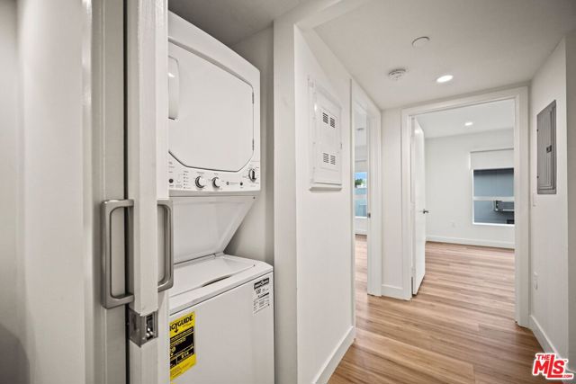 10405 Louisiana Avenue, Los Angeles CA: https://media.crmls.org/mediaz/f6efa73e-7fad-4463-893e-244e688078d8.jpg