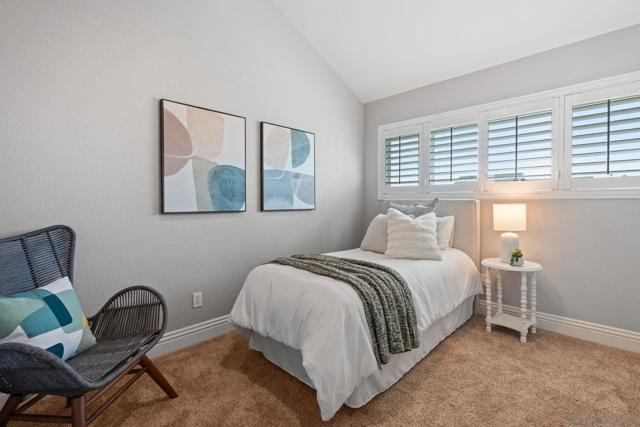 3576 Normandy, Oceanside CA: https://media.crmls.org/mediaz/f6f06163-64bf-4aec-a7ef-e0cf268ab1f9.jpg