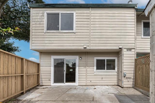 4251 Apollo Circle, Union City CA: https://media.crmls.org/mediaz/f6f1bebc-538b-4f52-bf16-cd131a26f88c.jpg