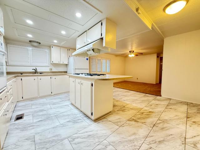 224 Queens Way, Pittsburg CA: https://media.crmls.org/mediaz/f6f29877-4481-41db-a824-023408539738.jpg