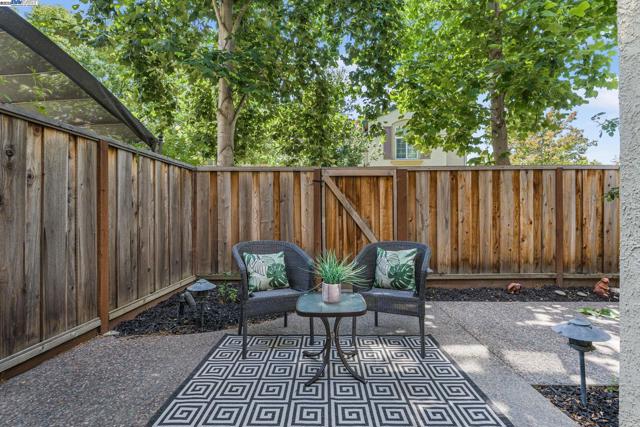 4119 Veneto Ct, Pleasanton CA: https://media.crmls.org/mediaz/f6f3449f-6f71-40ec-a321-06d59ec0d411.jpg