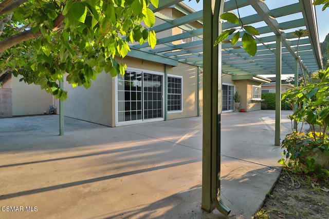 3487 E Barca Street, Camarillo CA: https://media.crmls.org/mediaz/f6f40008-2dd4-48a6-b868-70248f500384.jpg
