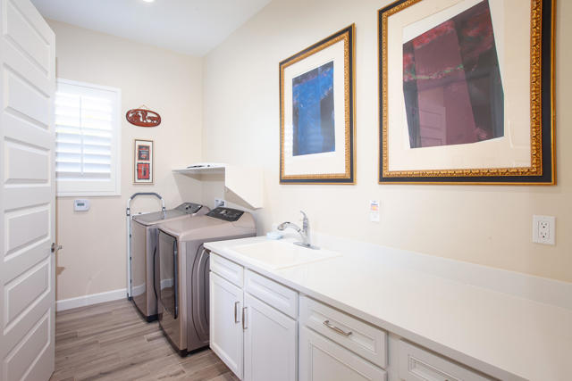 38 Burgundy, Rancho Mirage CA: https://media.crmls.org/mediaz/f6f576de-fd94-4235-a39a-33d17b0bf629.jpg