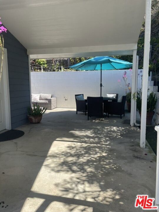 3952 Las Flores Canyon Road photo 13