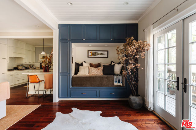 831 S Stanley Avenue, Los Angeles CA: https://media.crmls.org/mediaz/f6f65e0c-fcd0-4bb7-9436-ab37211ba1a7.jpg