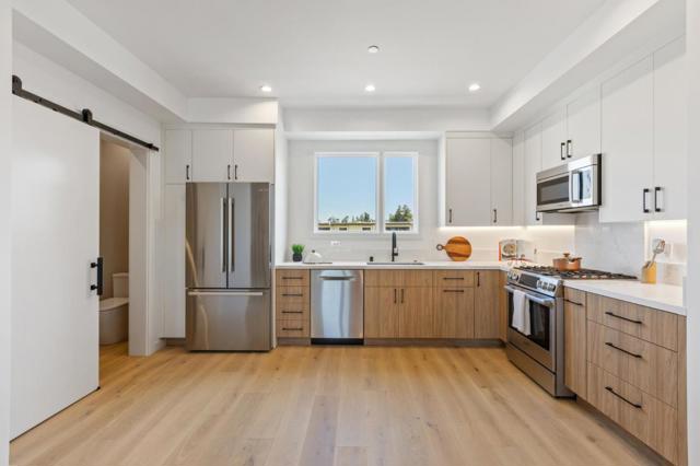 1433 Floribunda Avenue, Burlingame CA: https://media.crmls.org/mediaz/f6f780a6-5ed0-44a0-8518-5aee4da8730e.jpg