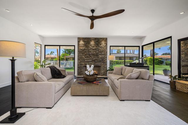 6 Amherst Court, Rancho Mirage CA: https://media.crmls.org/mediaz/f6f79ef4-698f-4464-8e87-c41b73bde51d.jpg