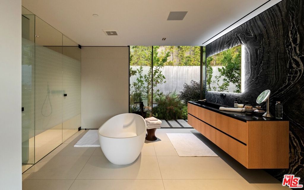 MLS #26851751 image #16