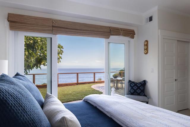 4840 Cliff Drive, Capitola CA: https://media.crmls.org/mediaz/f6f823e4-ee3b-45d3-a7a6-7a322a4a395c.jpg