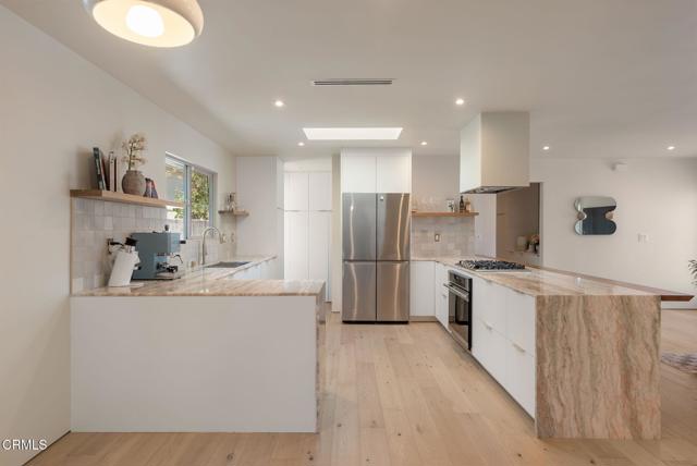 Detail Gallery Image 9 of 30 For 6919 La Presa Dr, San Gabriel,  CA 91775 - 3 Beds | 3 Baths