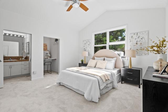 748 Cottage Court, Mountain View CA: https://media.crmls.org/mediaz/f6f972b3-b68f-4f02-b071-fb57fe30f386.jpg