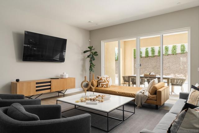17582 Boca Raton Ln, Poway CA: https://media.crmls.org/mediaz/f6f984d4-c442-465e-865f-e1a484cd908c.jpg