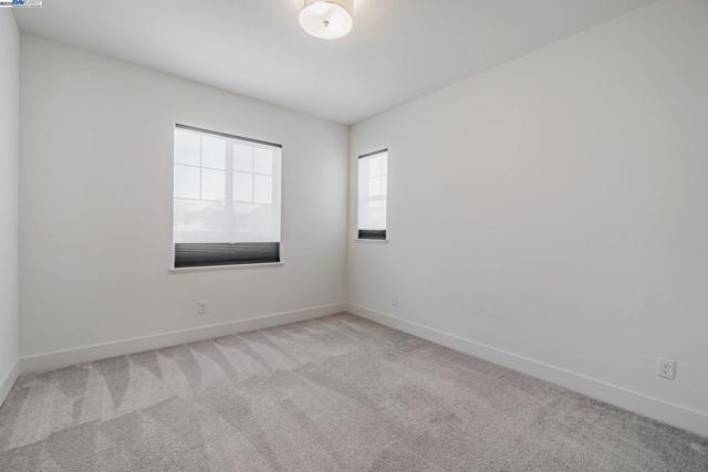 2002 Davoli Ct, San Ramon CA: https://media.crmls.org/mediaz/f6fbba84-b1b7-4e78-97fb-d02c42ef255f.jpg