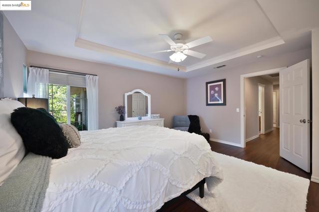 3196 Sudbury RD, Cameron Park CA: https://media.crmls.org/mediaz/f6fc62a8-8806-42b2-8a81-3f53eb8f8aaf.jpg