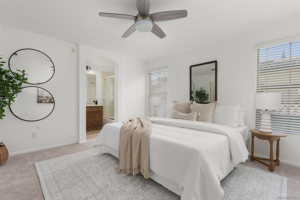 MLS #250031902SD img 26