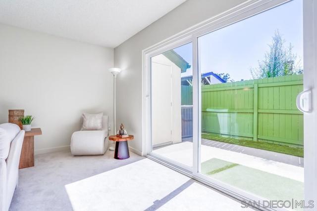 5450 Kiowa Dr, La Mesa CA: https://media.crmls.org/mediaz/f6fdf149-67bb-4fd7-abfa-658c6c5fae1b.jpg