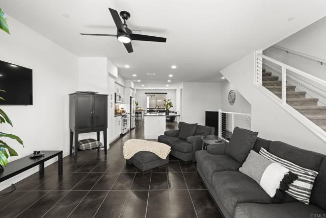 Detail Gallery Image 13 of 57 For 2563 State St, Carlsbad,  CA 92008 - 2 Beds | 2/2 Baths