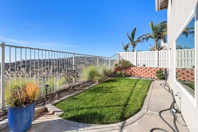 Detail Gallery Image 29 of 35 For 10067 Challenger Cir, Spring Valley,  CA 91978 - 3 Beds | 2/1 Baths