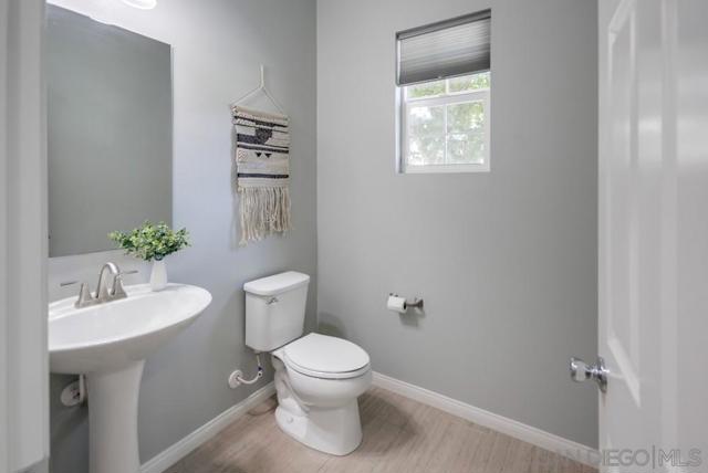 13216 Cuyamaca Vista Dr, Lakeside CA: https://media.crmls.org/mediaz/f7002110-dc81-4425-9bfa-9d025fc9b221.jpg