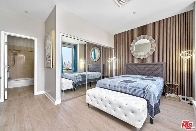 3810 Wilshire Boulevard, Los Angeles CA: https://media.crmls.org/mediaz/f701f2f8-302b-4e05-b0f2-c5989720f388.jpg
