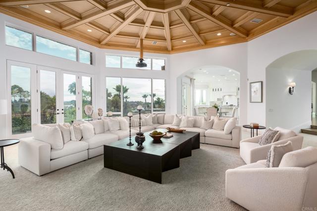 Detail Gallery Image 23 of 58 For 6868 Spyglass Lane, Rancho Santa Fe,  CA 92067 - 7 Beds | 7/2 Baths