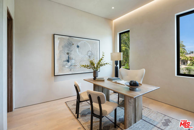 3731 Wasatch Avenue, Los Angeles CA: https://media.crmls.org/mediaz/f7031d19-627f-4421-83eb-d2c7b9150953.jpg