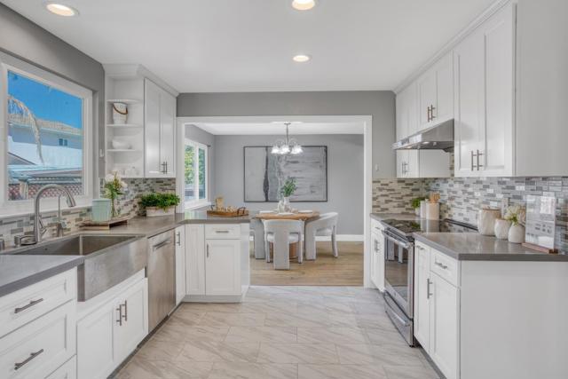 3530 Carlsbad Court, Pleasanton CA: https://media.crmls.org/mediaz/f703adf6-c11d-4a3d-aa2f-b7b04f1f9f45.jpg