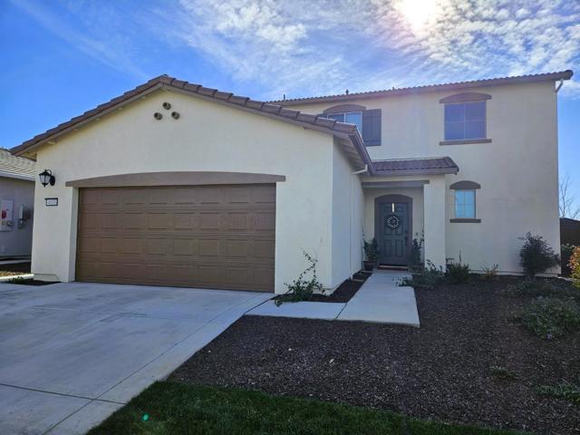 Image 2 of 32 For 4033 Haflinger Way