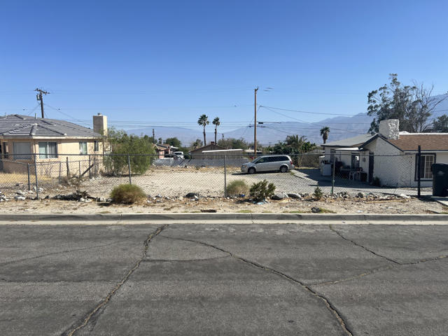 0 7th Street Street, Desert Hot Springs CA: https://media.crmls.org/mediaz/f704d370-ac88-4684-b134-1c16a6e18288.jpg