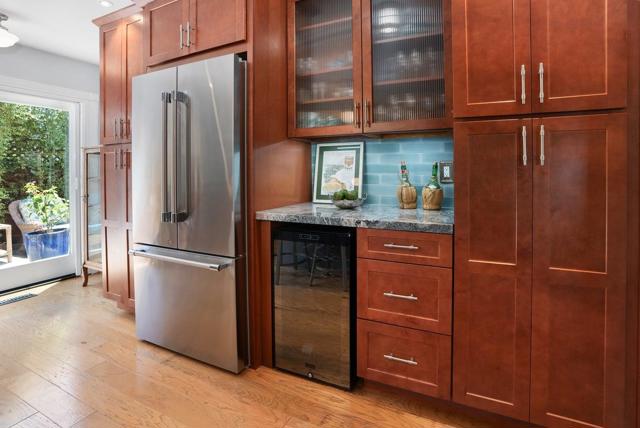 4214 Gull Cove Way, Capitola CA: https://media.crmls.org/mediaz/f704e1b1-95ab-4762-b7d3-e0532e21cdfe.jpg