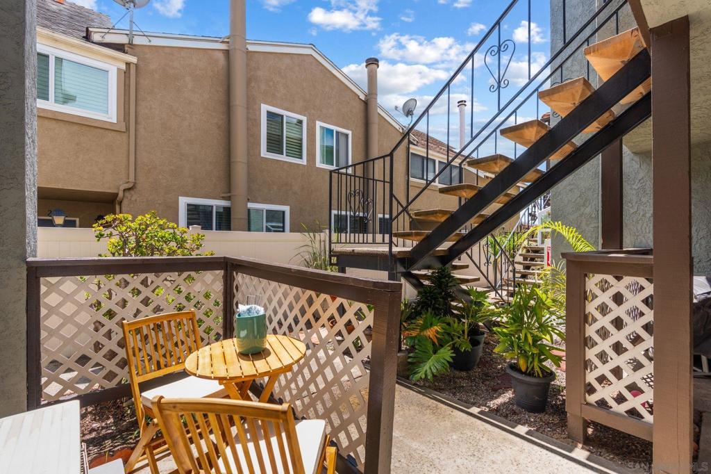 4642 Felton St - photo 3