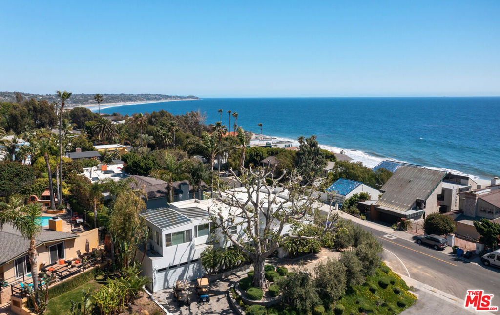 4908 Bunnie Lane