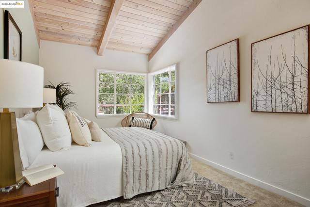 6257 Girvin Dr, Oakland CA: https://media.crmls.org/mediaz/f70630c8-d5ad-4ab8-a2a3-57efdb04ea56.jpg