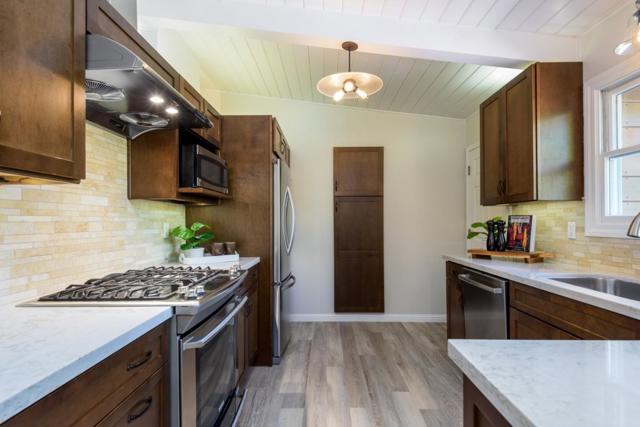 471 Victory Avenue, Mountain View CA: https://media.crmls.org/mediaz/f706a1f5-1654-4f46-a160-f026828acbf9.jpg