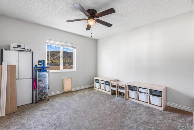 Detail Gallery Image 13 of 21 For 15935 Spring Oaks Rd #168,  El Cajon,  CA 92021 - 3 Beds | 2 Baths