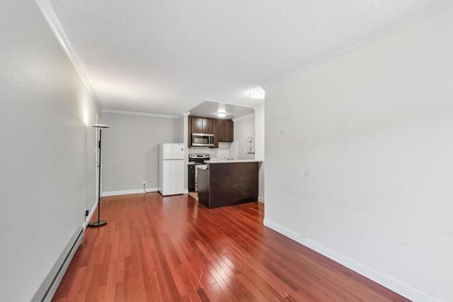 123 Piccadilly Place, San Bruno CA: https://media.crmls.org/mediaz/f7078b24-ddbb-4ab8-8d0b-aff631c46229.jpg