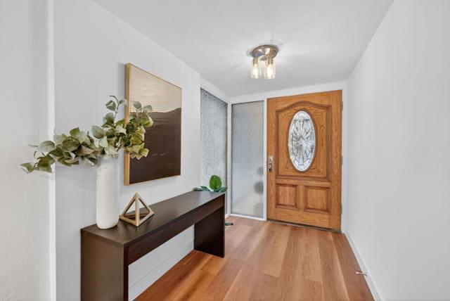 72 Cresta Vista Drive, San Francisco CA: https://media.crmls.org/mediaz/f70864a8-7b04-4fb2-ad2f-9ebf8e5d7750.jpg