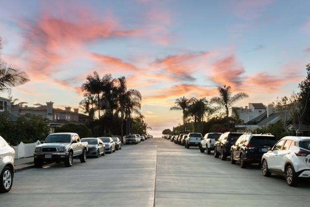 462 Westbourne Street, La Jolla CA: https://media.crmls.org/mediaz/f7087ad1-ab2c-40f0-ab29-235271d9aaef.jpg