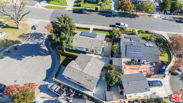 14365 Berg Street, Sylmar CA: https://media.crmls.org/mediaz/f708d4bb-998e-4ec8-84ed-8827dbc2624a.jpg